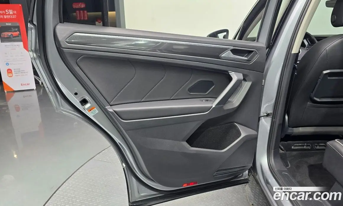 Volkswagen Tiguan 2020 2.0 автомат (гидро), фото 15