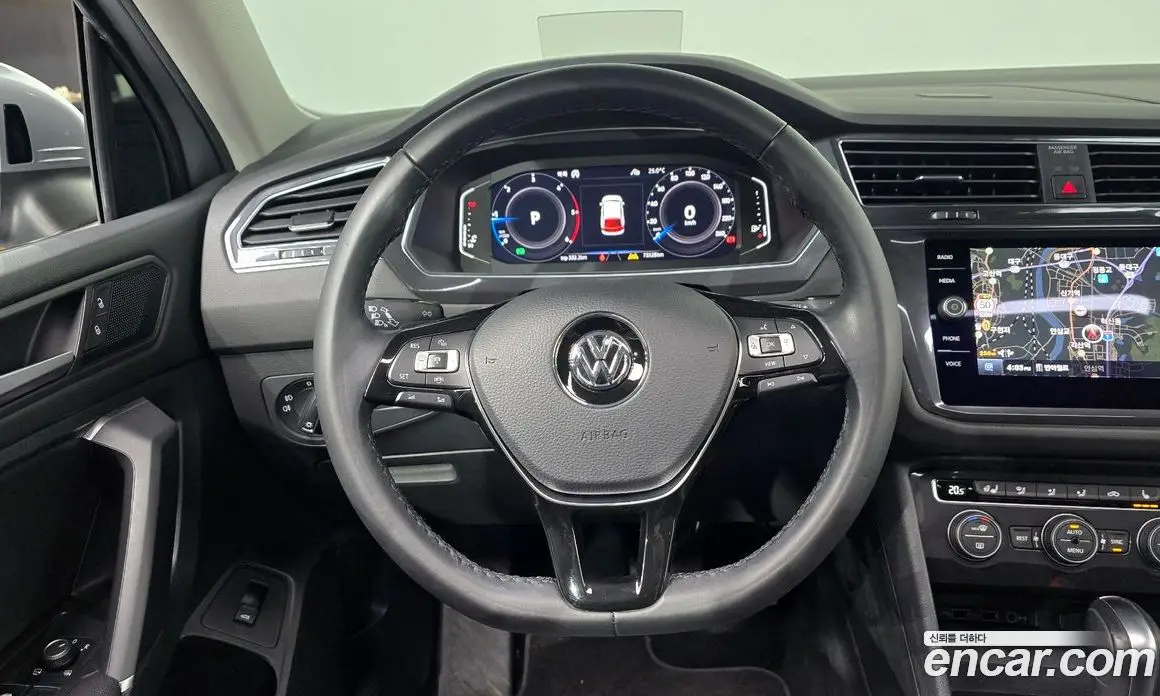 Volkswagen Tiguan 2020 2.0 автомат (гидро), фото 19