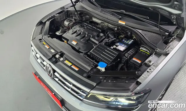 Volkswagen Tiguan 2020 2.0 автомат (гидро), миниатюра 6