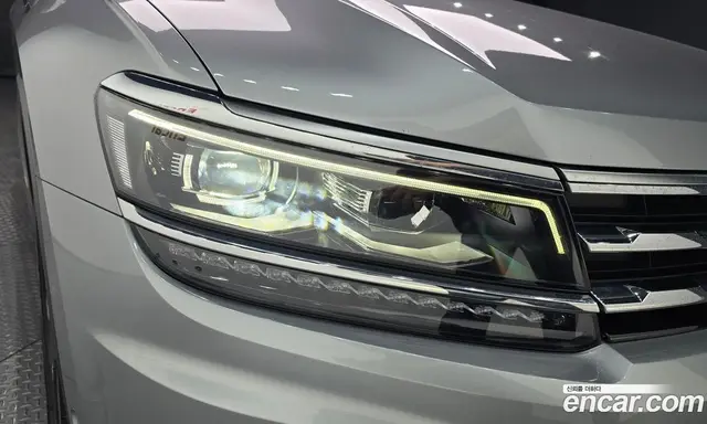 Volkswagen Tiguan 2020 2.0 автомат (гидро), миниатюра 8