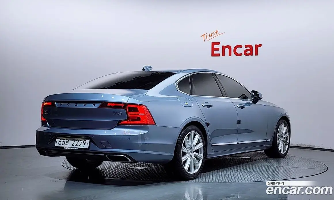 Volvo S90 2019 2.0 автомат (гидро), фото 2 Volvo S90 2019 2.0 автомат (гидро), фото 2