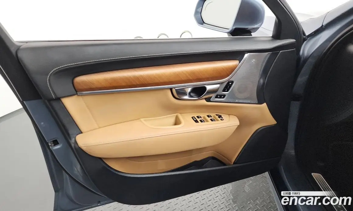 Volvo S90 2019 2.0 автомат (гидро), фото 14 Volvo S90 2019 2.0 автомат (гидро), фото 14