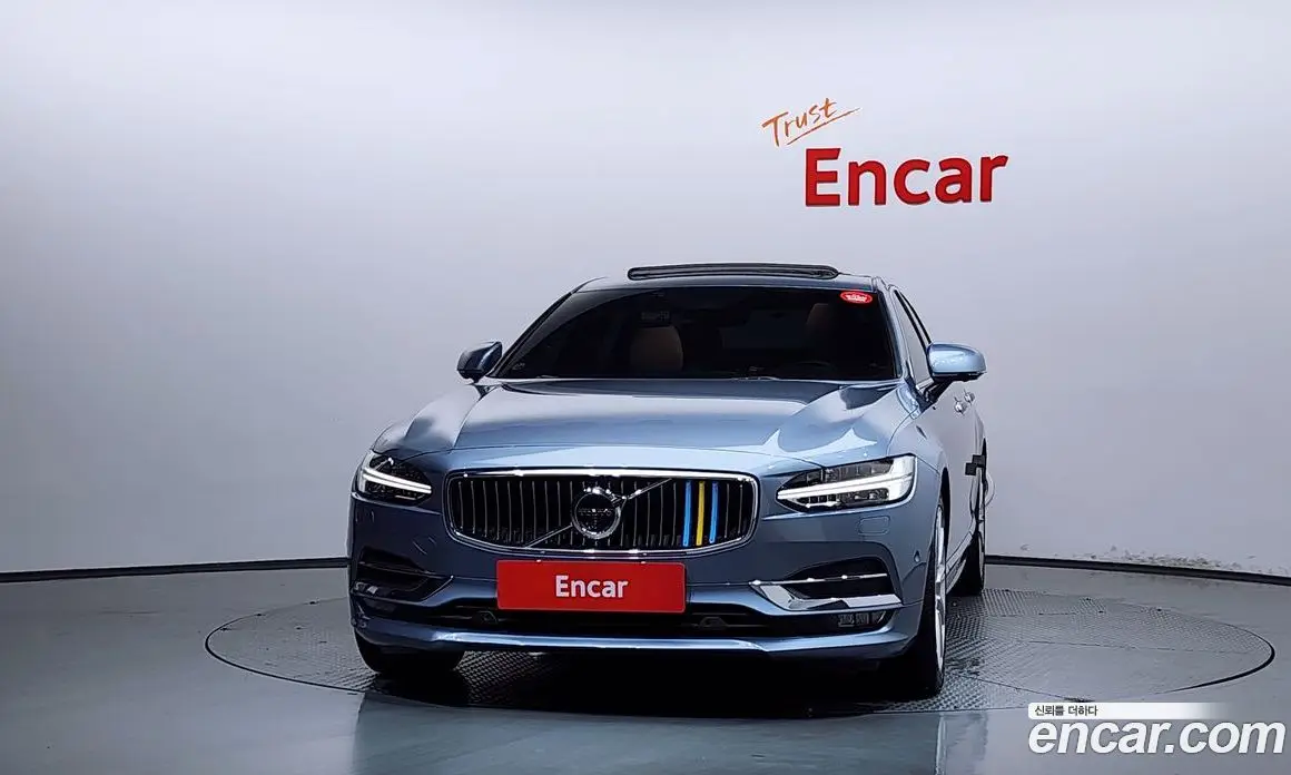 Volvo S90 2019 2.0 автомат (гидро), фото 3 Volvo S90 2019 2.0 автомат (гидро), фото 3