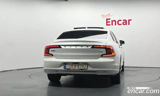 Volvo S90 2021 2.0 автомат (гидро), миниатюра 3
