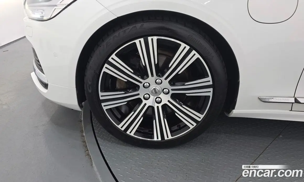 Volvo S90 2021 2.0 автомат (гидро), фото 4