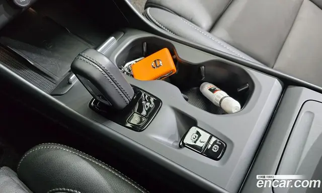 Volvo XC40 2021 2.0 автомат (гидро), миниатюра 11 Volvo XC40 2021 2.0 автомат (гидро), миниатюра 11