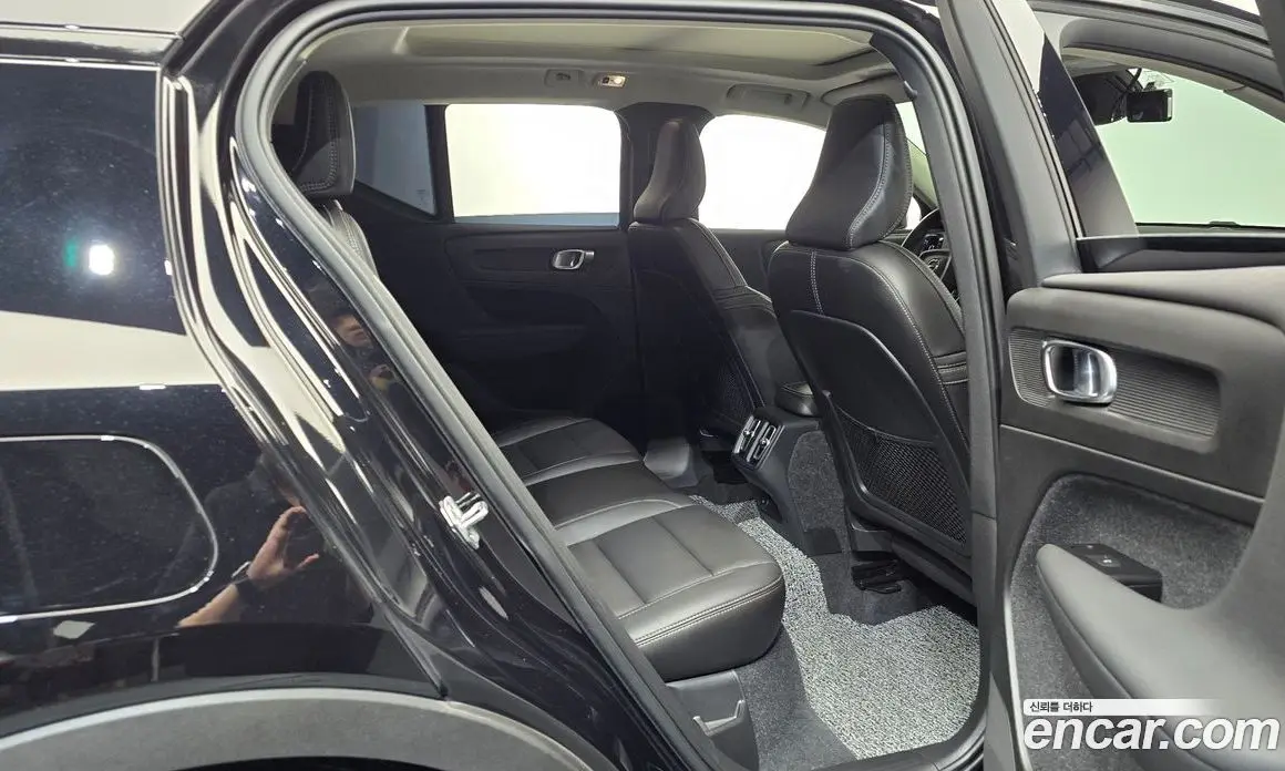 Volvo XC40 2021 2.0 автомат (гидро), фото 16 Volvo XC40 2021 2.0 автомат (гидро), фото 16