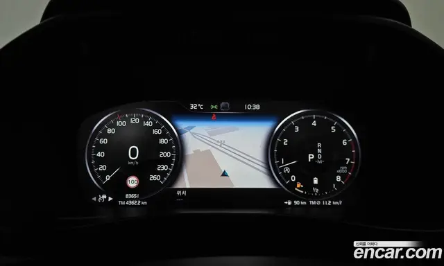 Volvo XC40 2021 2.0 автомат (гидро), миниатюра 10 Volvo XC40 2021 2.0 автомат (гидро), миниатюра 10