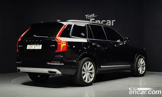 Volvo XC90 2019 2.0 автомат (гидро), миниатюра 2