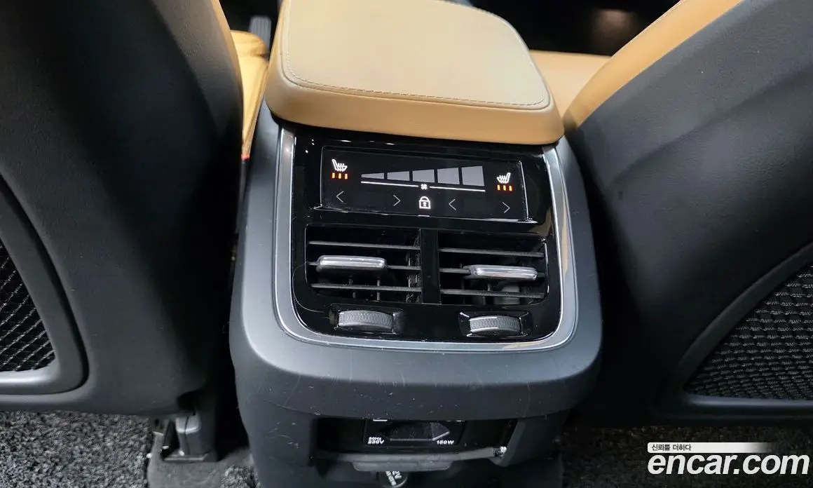 Volvo XC90 2019 2.0 автомат (гидро), фото 18