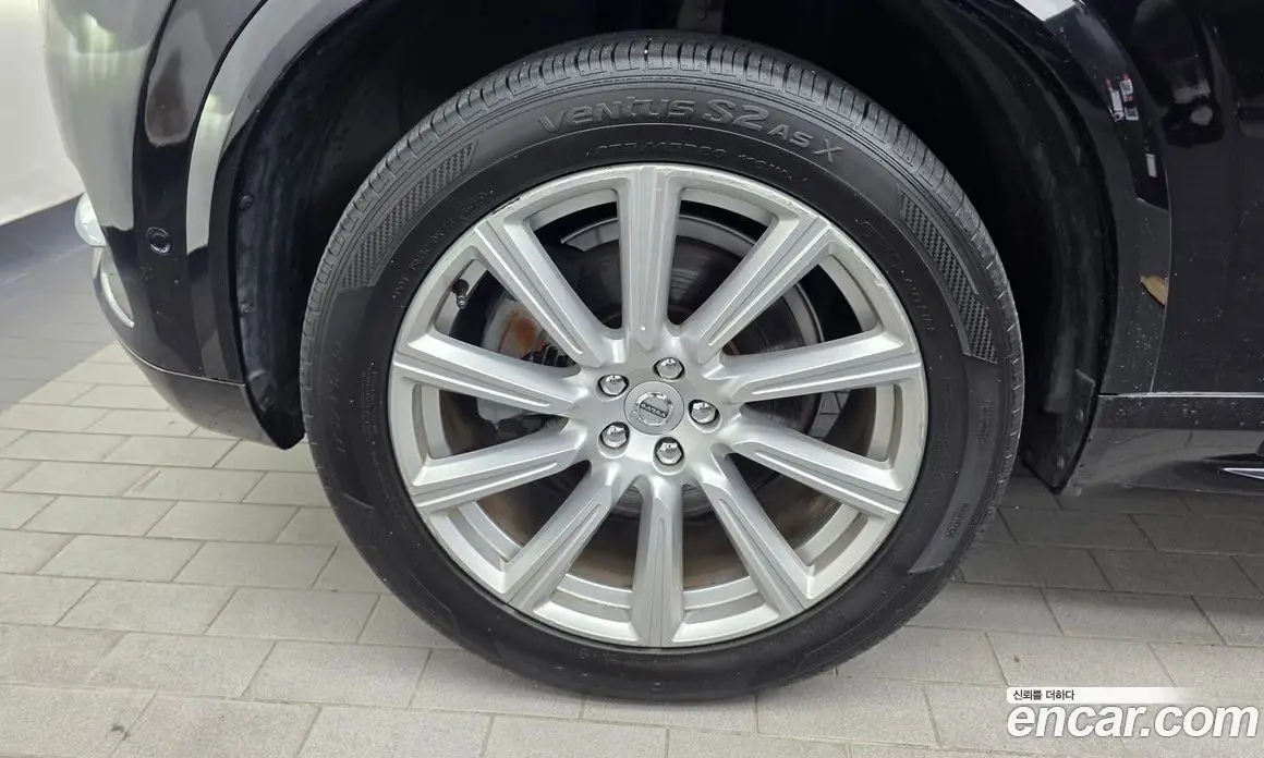 Volvo XC90 2019 2.0 автомат (гидро), фото 5