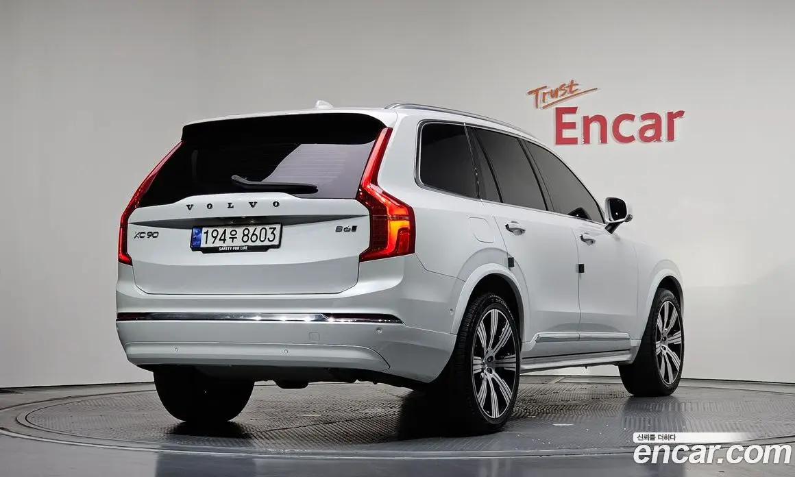 Volvo XC90 2023 2.0 автомат (гидро), фото 2 Volvo XC90 2023 2.0 автомат (гидро), фото 2