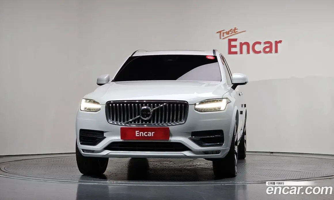 Volvo XC90 2023 2.0 автомат (гидро), фото 3 Volvo XC90 2023 2.0 автомат (гидро), фото 3