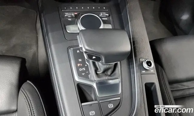 Audi A4 2019 2.0 автомат (гидро), миниатюра 12