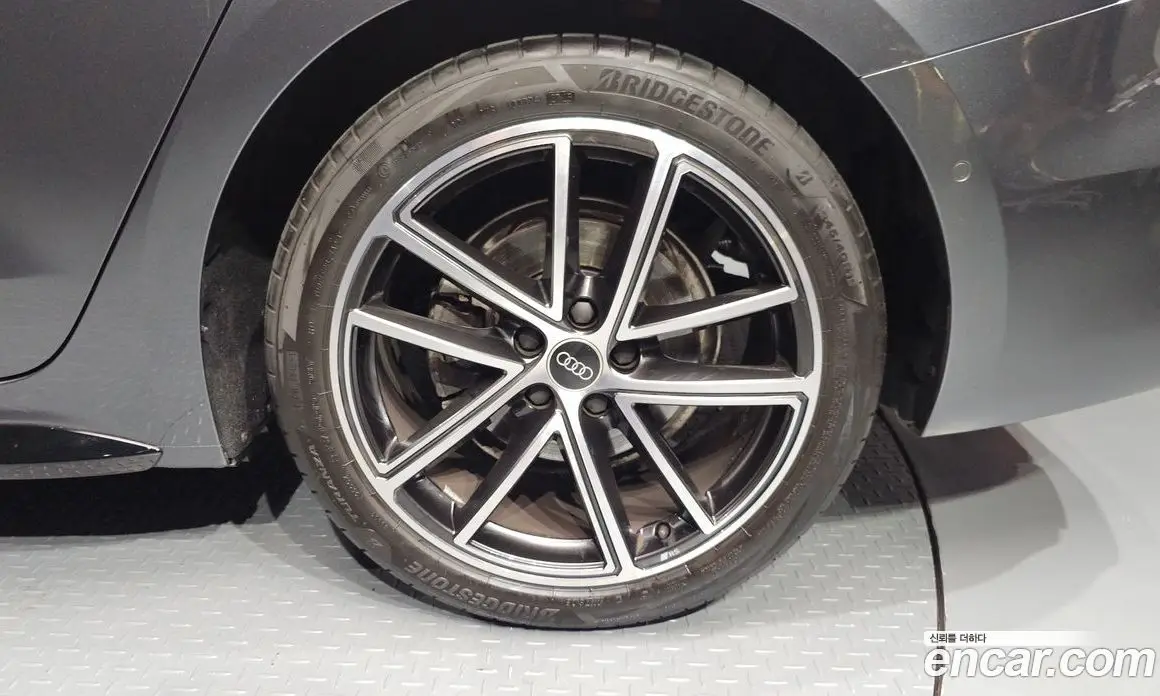 Audi A5 2025 2.0 автомат (гидро), фото 7 Audi A5 2025 2.0 автомат (гидро), фото 7