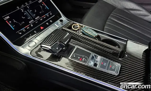 Audi A6 2019 2.0 автомат (гидро), миниатюра 12