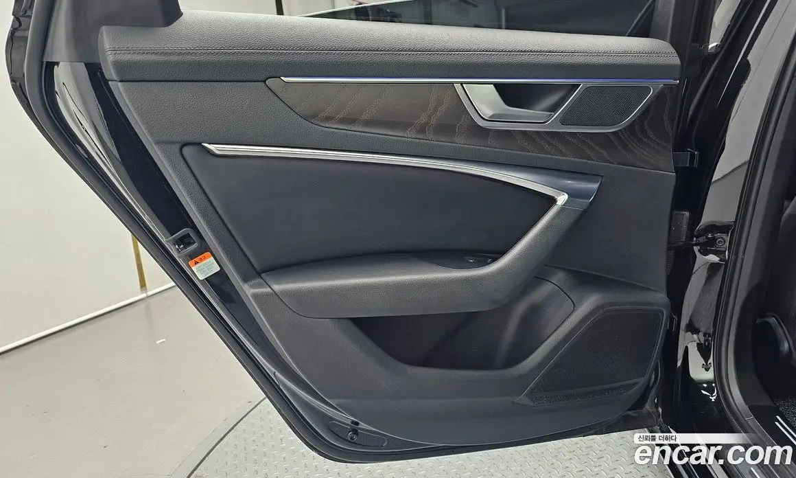 Audi A6 2019 2.0 автомат (гидро), фото 15 Audi A6 2019 2.0 автомат (гидро), фото 15