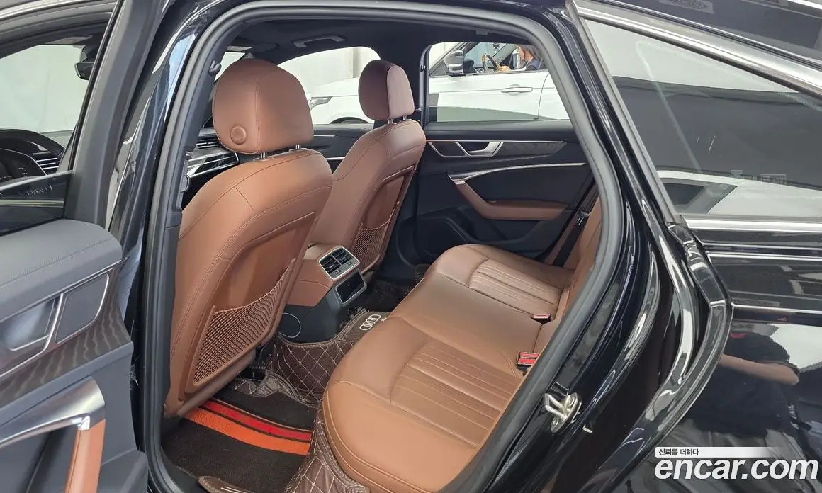 Audi A6 2021 2.0 автомат (гидро), фото 16