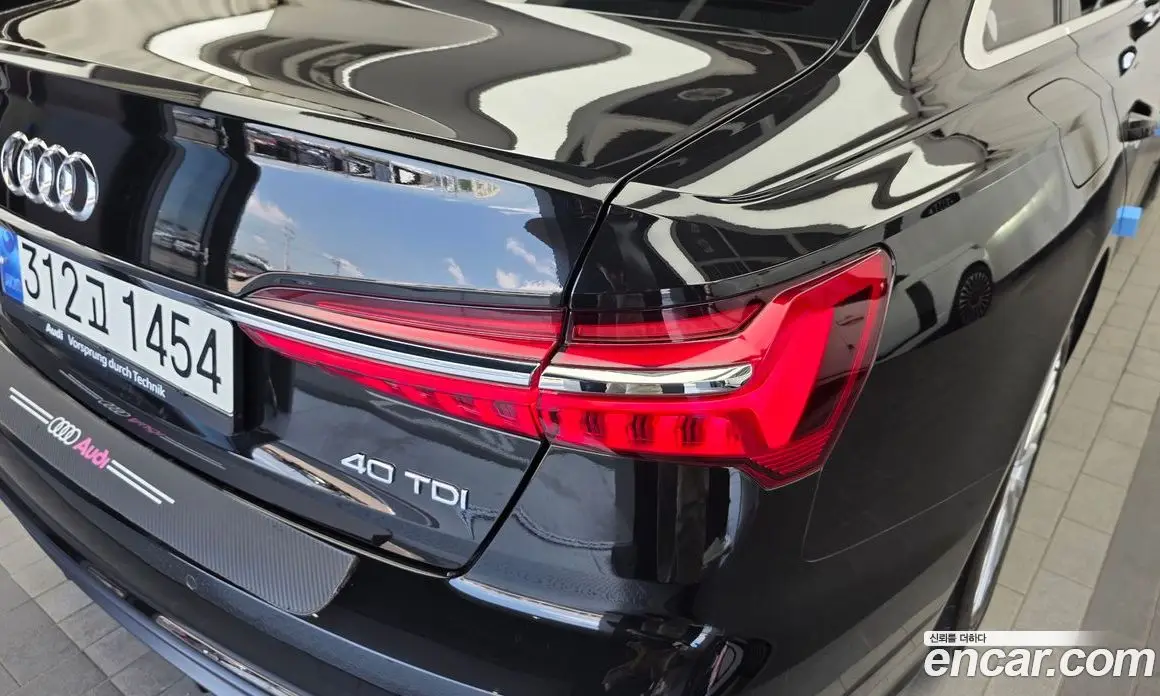 Audi A6 2021 2.0 автомат (гидро), фото 9