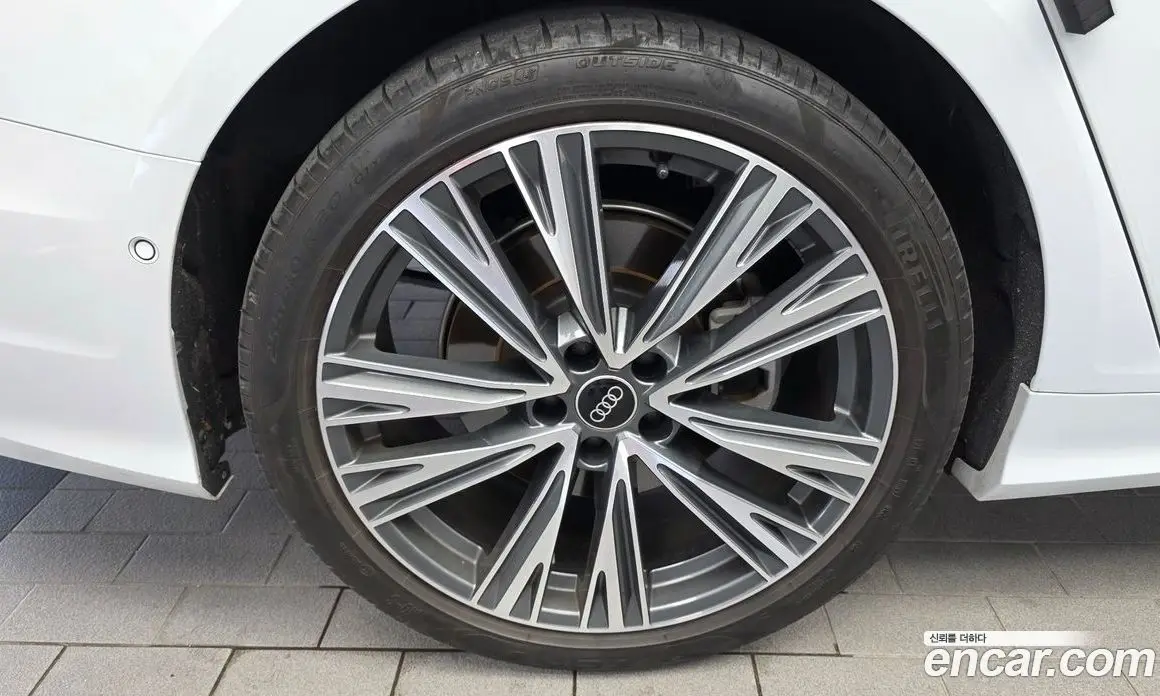 Audi A6 2023 2.0 автомат (гидро), фото 5 Audi A6 2023 2.0 автомат (гидро), фото 5