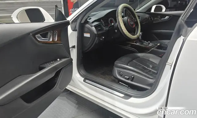 Audi A7 2015 3.0 автомат (гидро), миниатюра 10