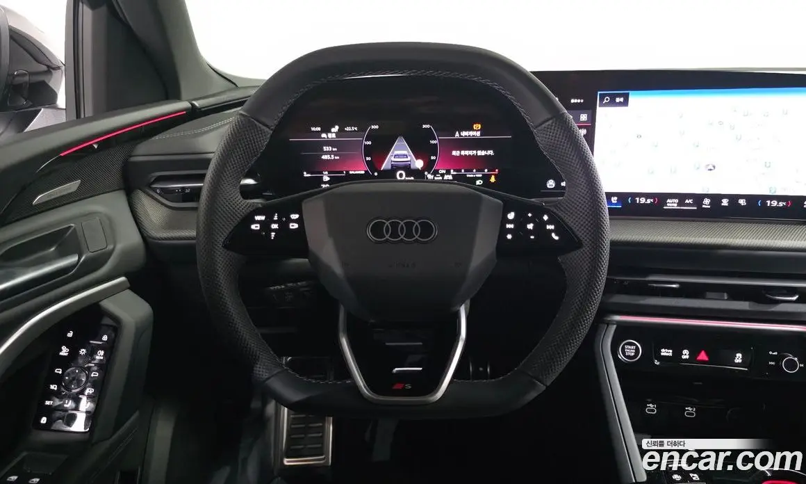 Audi Q5 2025 2.0 автомат (гидро), фото 17
