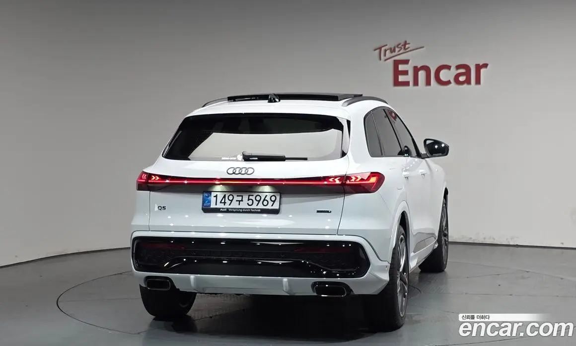 Audi Q5 2025 2.0 автомат (гидро), фото 3