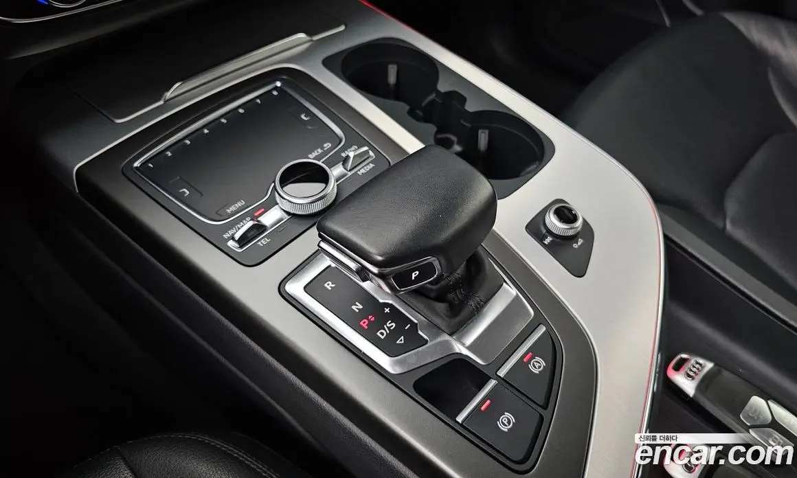 Audi Q7 2019 2.0 автомат (гидро), фото 12