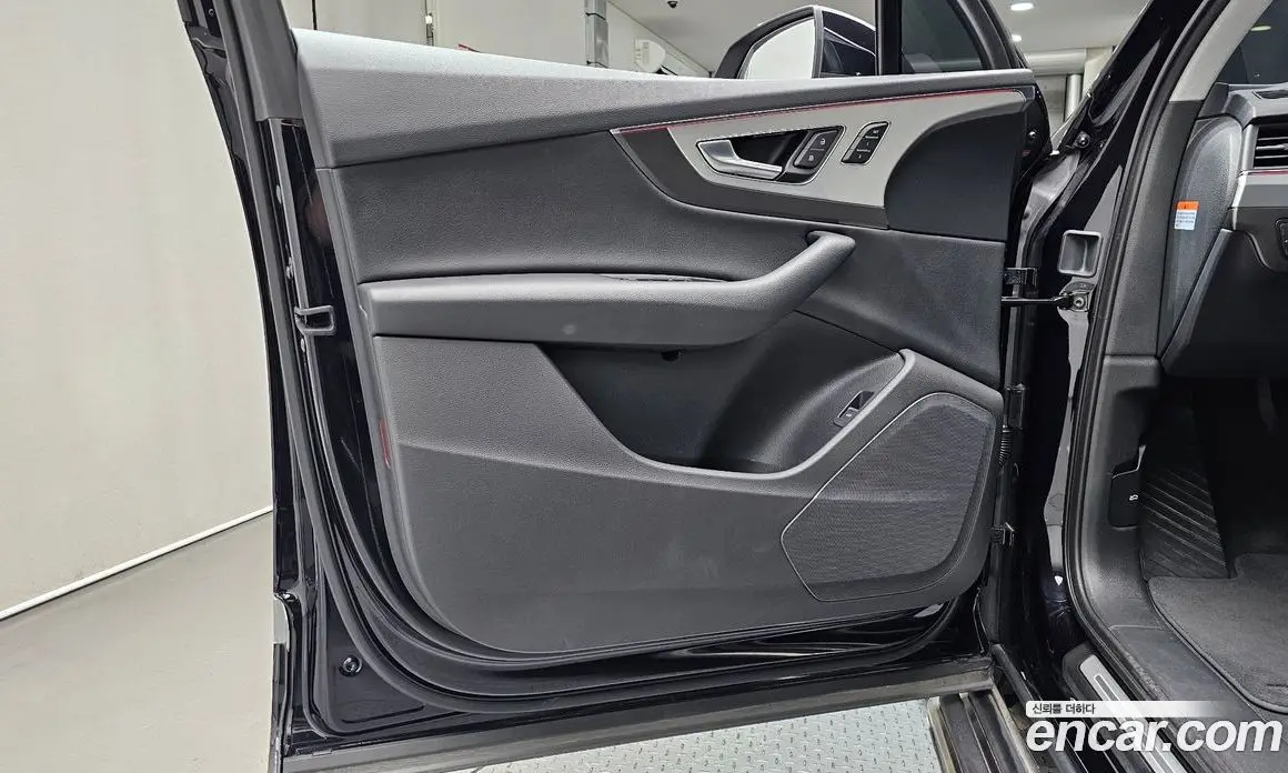 Audi Q7 2019 2.0 автомат (гидро), фото 14