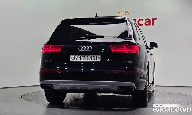 Audi Q7 2019 2.0 автомат (гидро), миниатюра 4