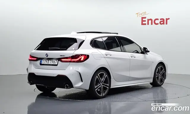 BMW 1 серия 2021 2.0 автомат (гидро), миниатюра 2