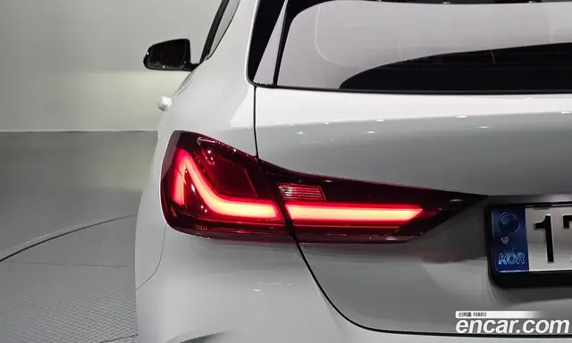BMW 1 серия 2021 2.0 автомат (гидро), миниатюра 8