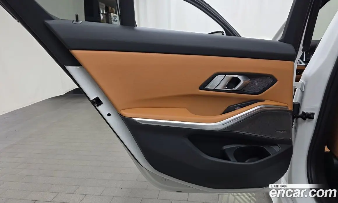 BMW 3 серия 2026 2.0 автомат (гидро), фото 15 BMW 3 серия 2026 2.0 автомат (гидро), фото 15