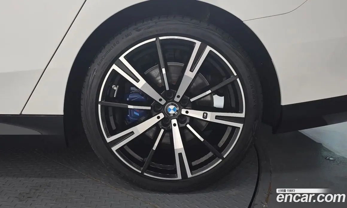 BMW 5 серия 2024 2.0 автомат (гидро), фото 7 BMW 5 серия 2024 2.0 автомат (гидро), фото 7