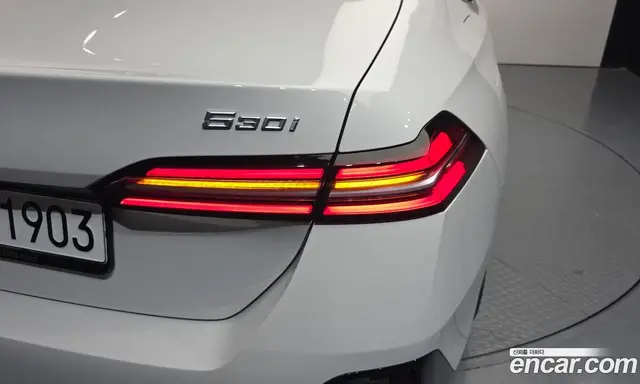 BMW 5 серия 2024 2.0 автомат (гидро), миниатюра 9 BMW 5 серия 2024 2.0 автомат (гидро), миниатюра 9