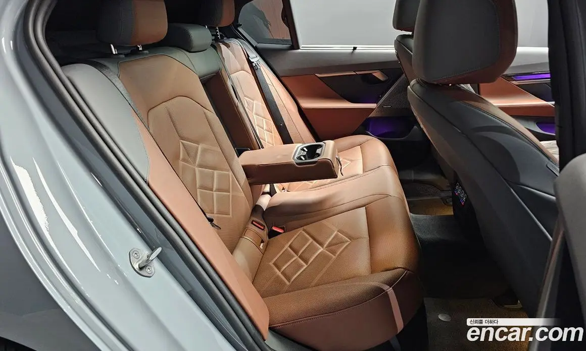BMW 5 серия 2024 2.0 автомат (гидро), фото 18 BMW 5 серия 2024 2.0 автомат (гидро), фото 18