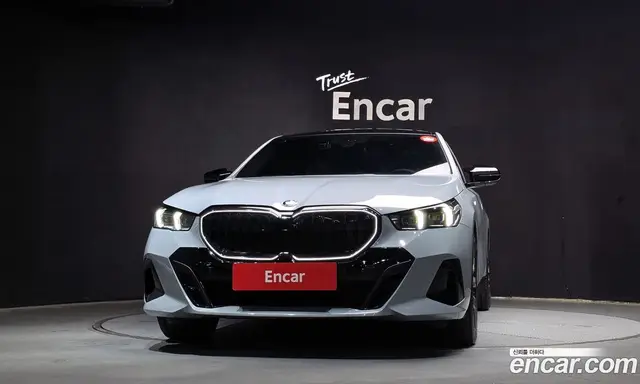 BMW 5 серия 2024 2.0 автомат (гидро), миниатюра 3 BMW 5 серия 2024 2.0 автомат (гидро), миниатюра 3