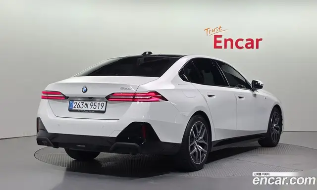 BMW 5 серия 2025 2.0 автомат (гидро), миниатюра 2