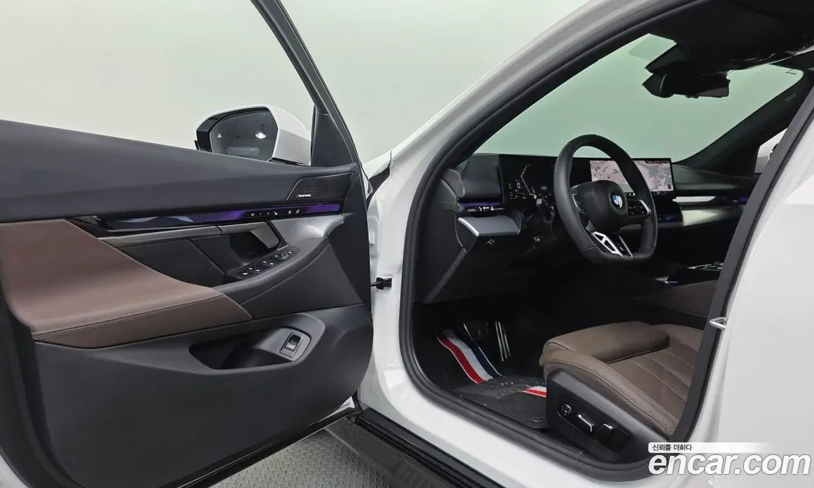 BMW 5 серия 2025 2.0 автомат (гидро), фото 13