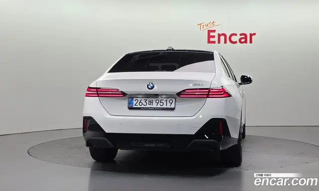 BMW 5 серия 2025 2.0 автомат (гидро), миниатюра 4