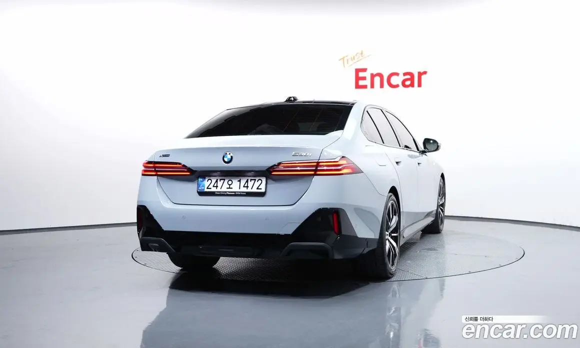 BMW 5 серия 2025 2.0 автомат (гидро), фото 4