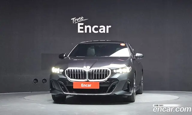 BMW 5 серия 2025 2.0 автомат (гидро), миниатюра 3 BMW 5 серия 2025 2.0 автомат (гидро), миниатюра 3