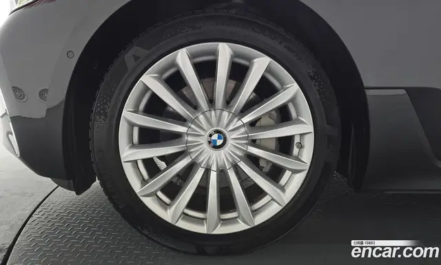 BMW 6 серия 2023 2.0 автомат (гидро), миниатюра 4
