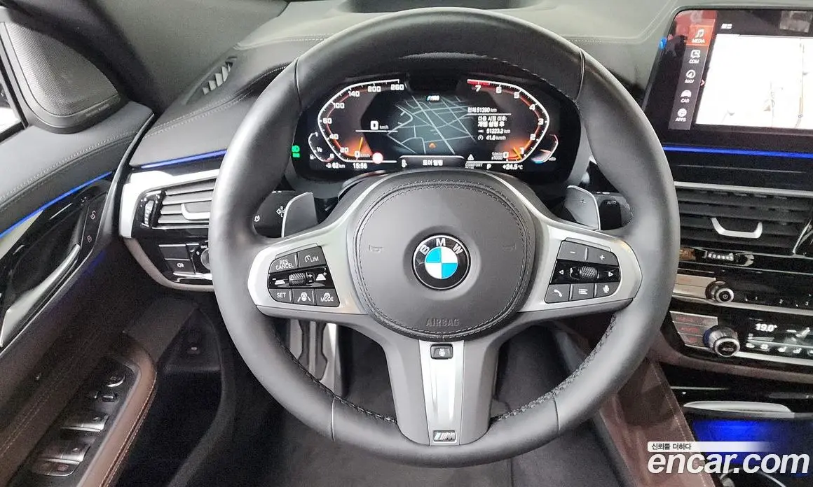 BMW 6 серия 2023 3.0 автомат (гидро), фото 19