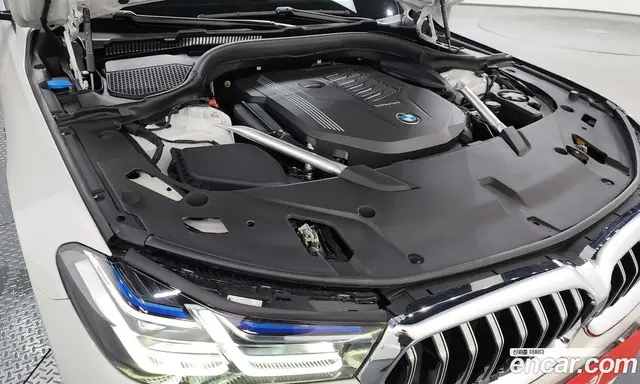 BMW 6 серия 2023 3.0 автомат (гидро), миниатюра 6