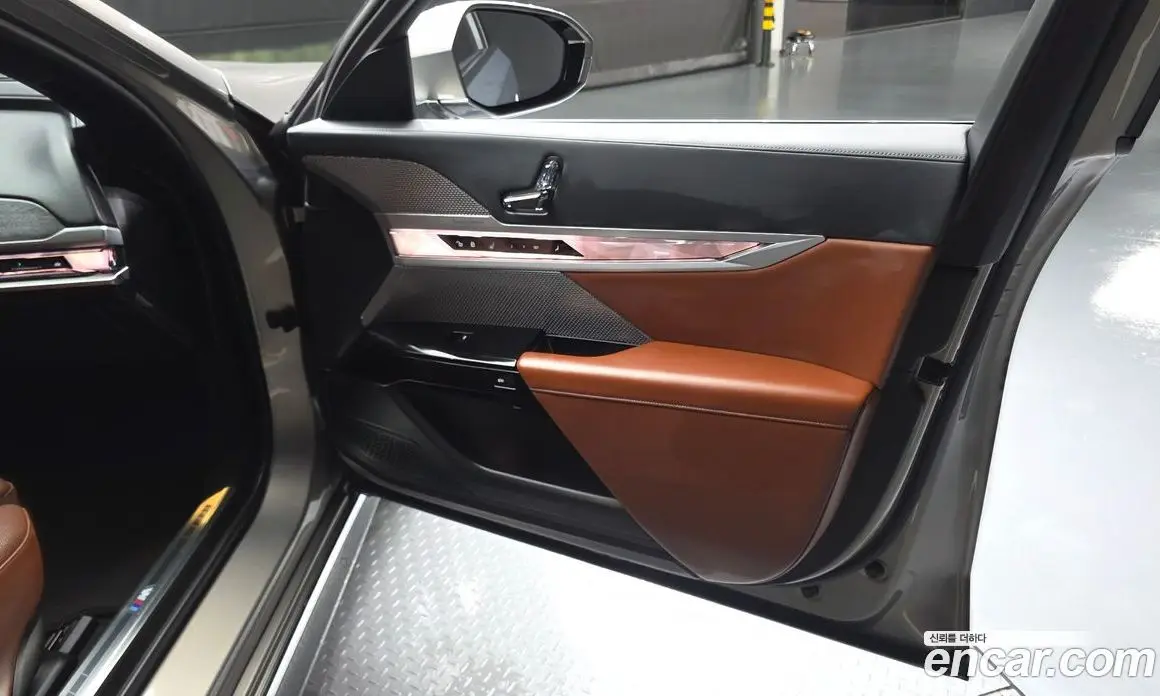 BMW 7 серия 2023 3.0 автомат (гидро), фото 14 BMW 7 серия 2023 3.0 автомат (гидро), фото 14
