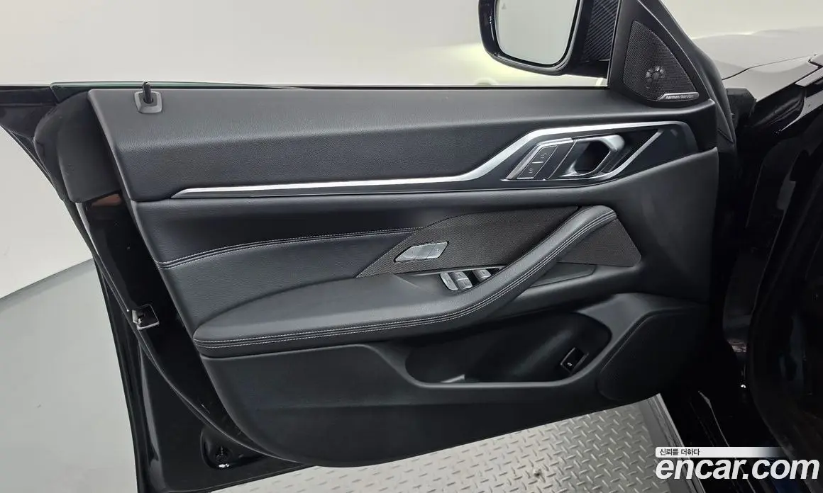 BMW i4 2023 0.2 автомат (гидро), фото 14