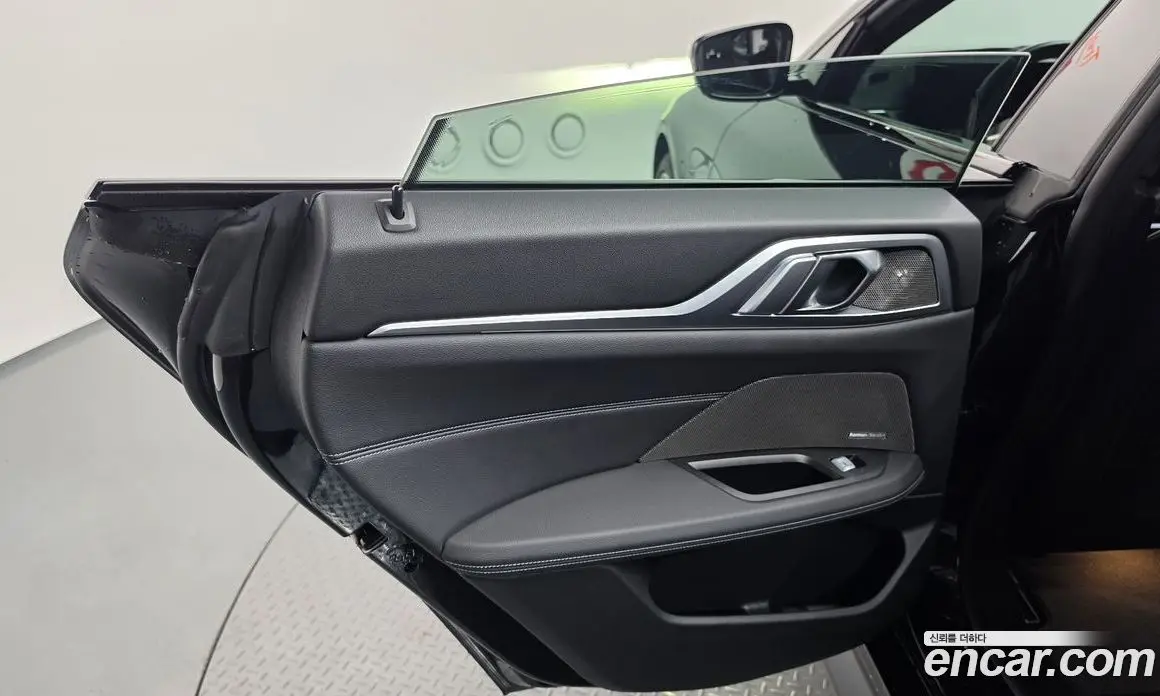 BMW i4 2023 0.2 автомат (гидро), фото 15