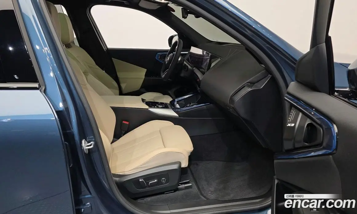 BMW X3 2025 2.0 автомат (гидро), фото 17 BMW X3 2025 2.0 автомат (гидро), фото 17