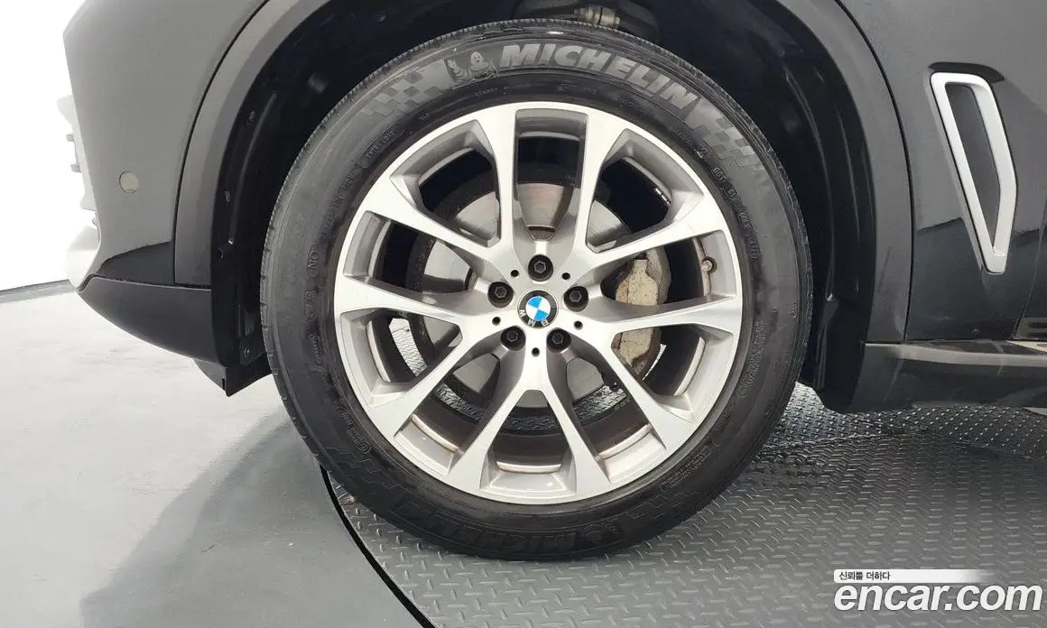 BMW X5 2019 3.0 автомат (гидро), фото 5